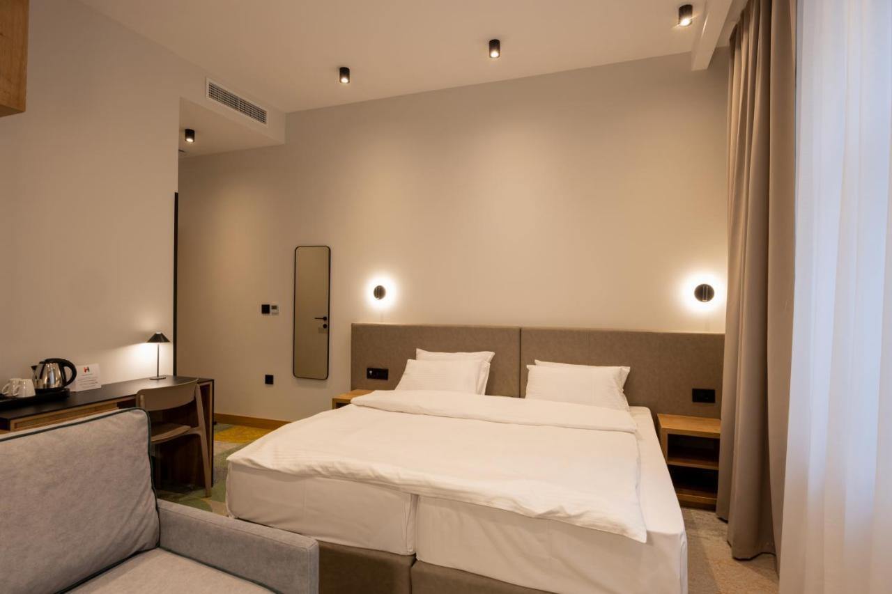 Hop Inn Rooms & Suites Belgrad Dış mekan fotoğraf